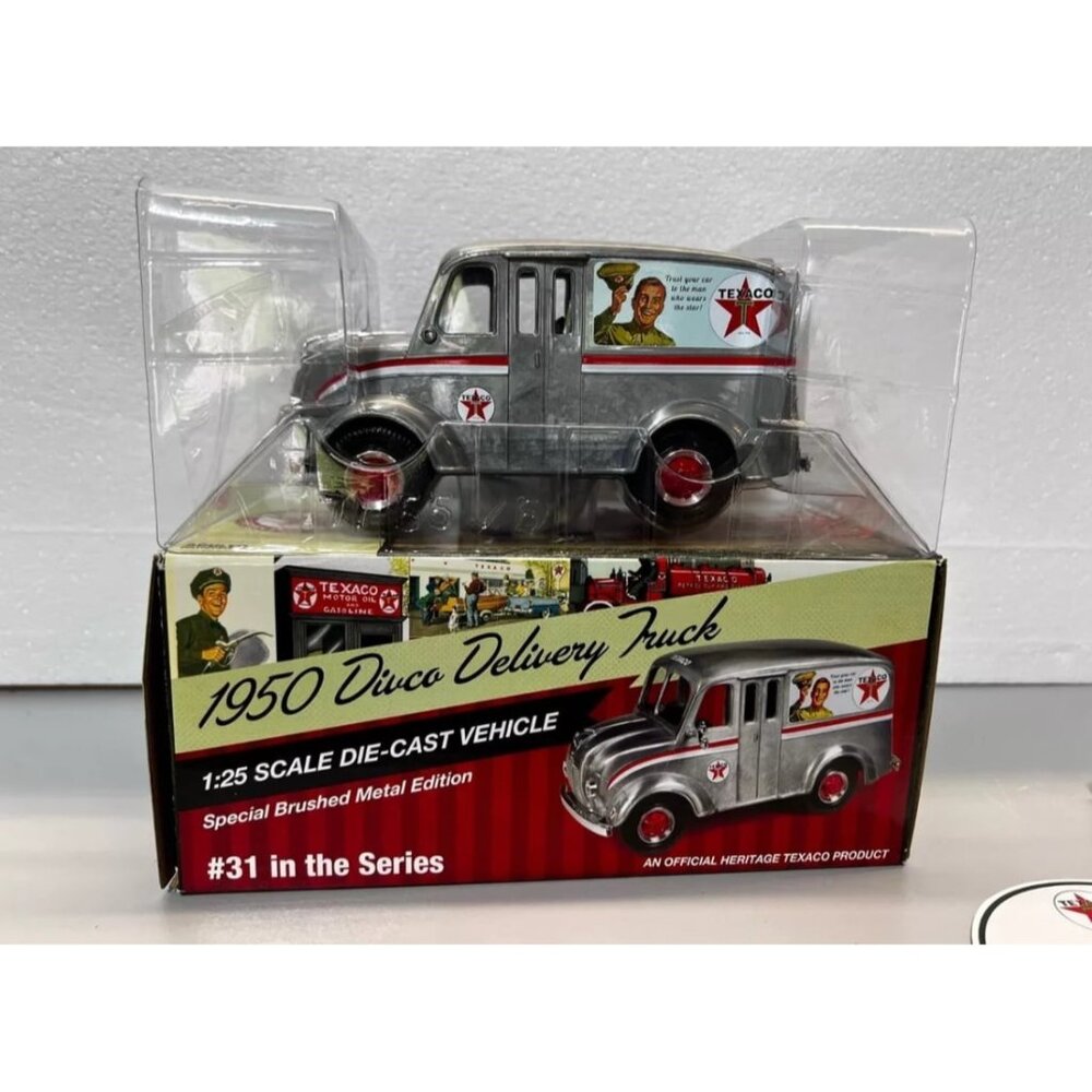 TEXACO #31 1950 DIVCO DELIVERY STEP VAN SILVER SPECIAL EDITION PAINT NEW